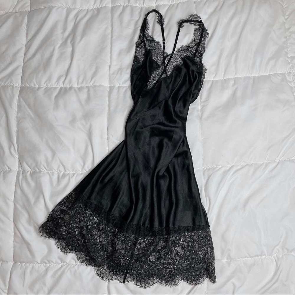 Victoria’s Secret MIDI Slip Dress